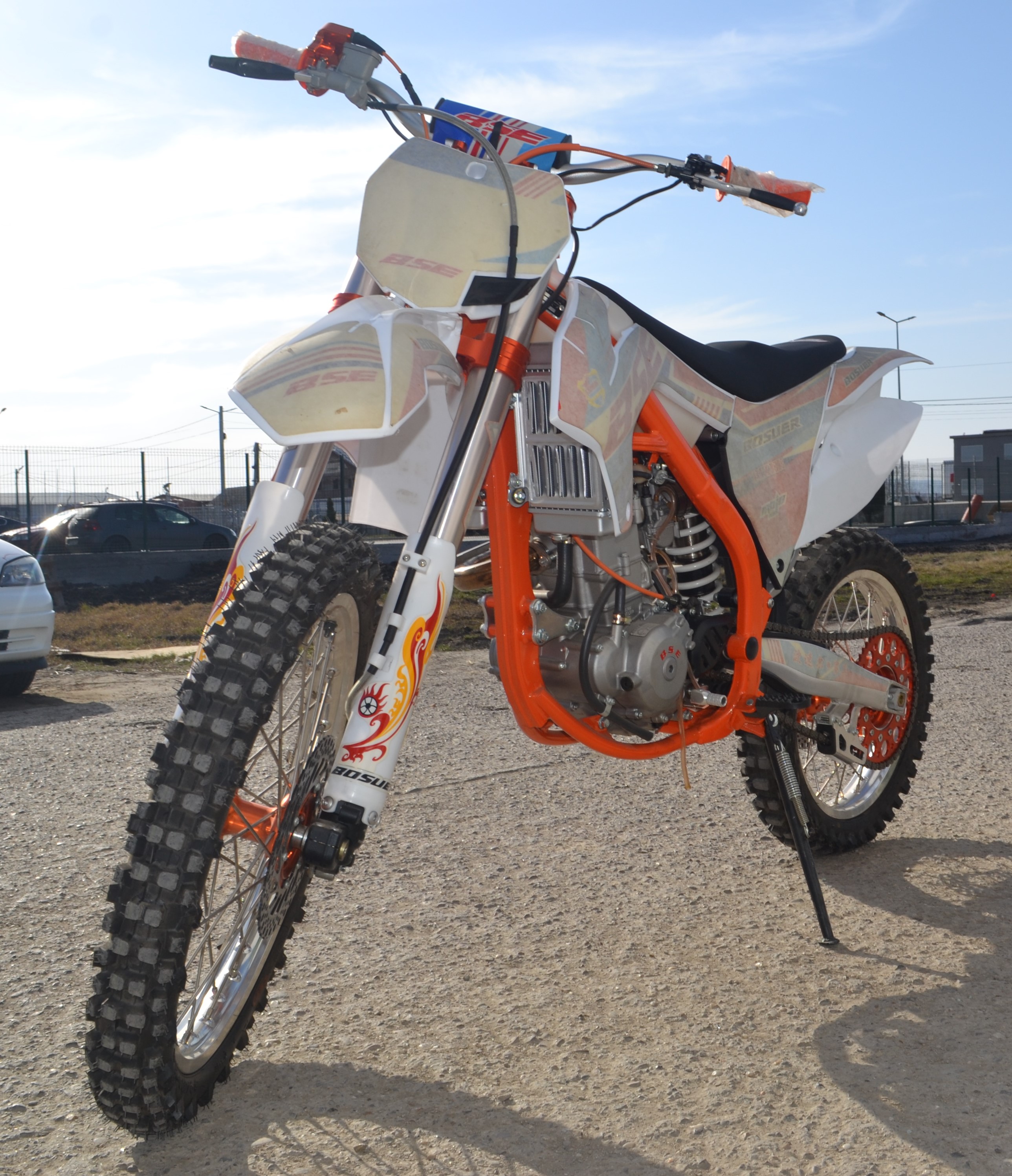 Motocross Dirtbike Bosuer 250cc Ultimate, Alba Iulia - Alba - imagine 1 - popic.ro