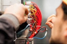 Angajez electrician salariu 4000 lei, Constanța - Constanta - imagine 1 - popic.ro