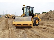 Inchiriez compactor  cu picior de oaie, Mogoșoaia - Ilfov