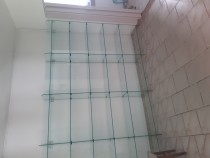 Rafturi sticla magazin, mobilier perete magazin sticla cu pal, Buzău - Buzau